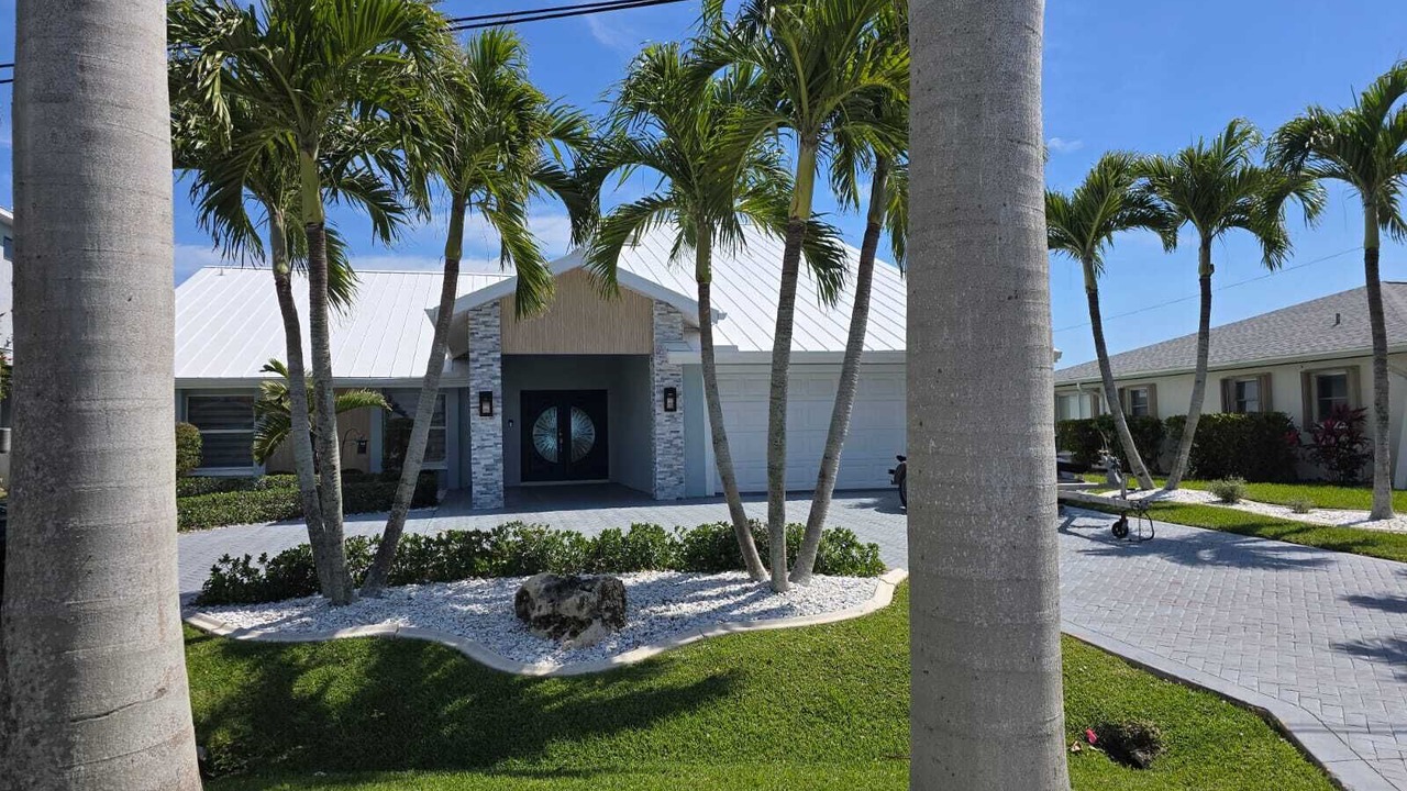Photo of Others in Caloosahatchee