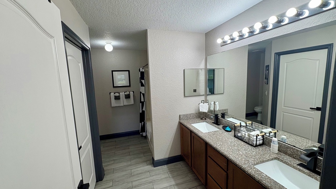 Photo of Bathroom in Davenport