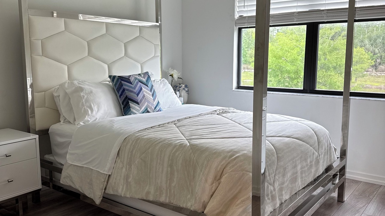Photo of Bedroom in Naples