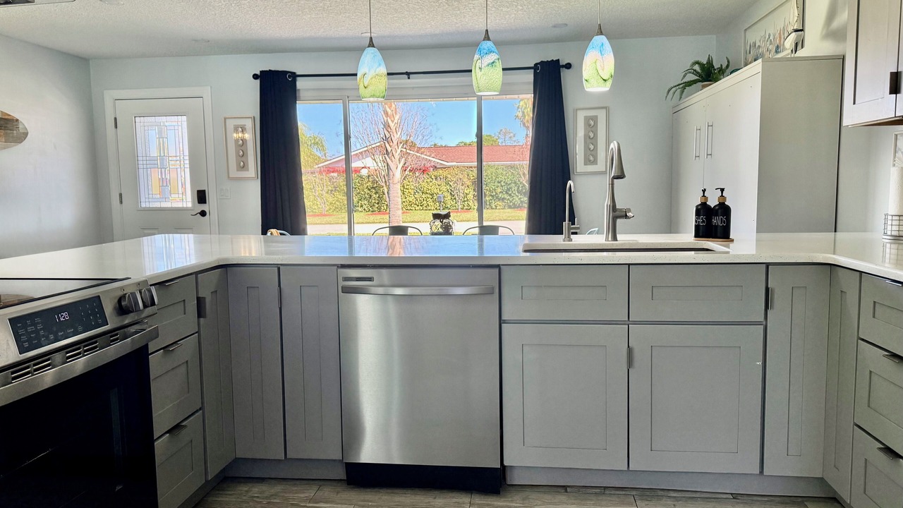 Photo of Kitchen in Dolphin's Cove