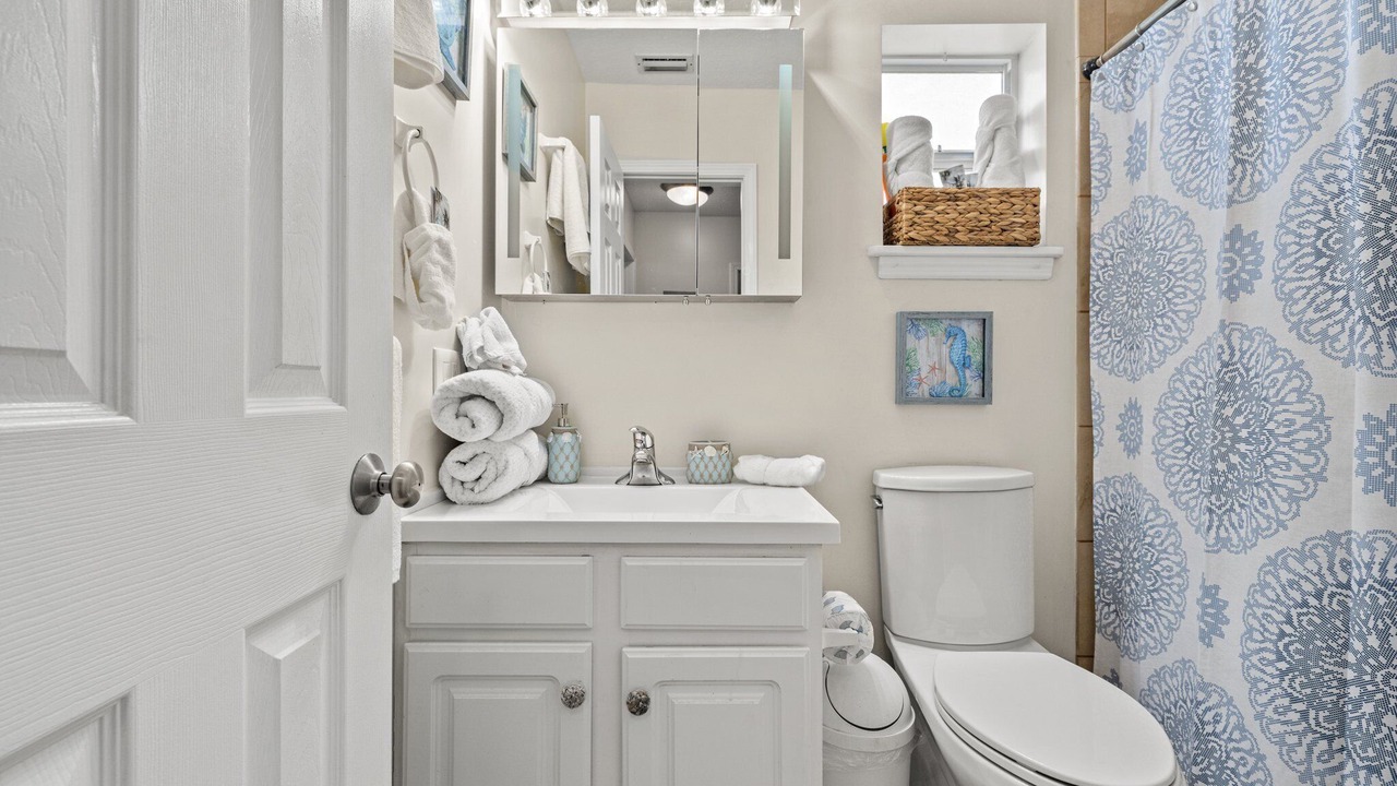 Photo of Bathroom in Holiday Beach