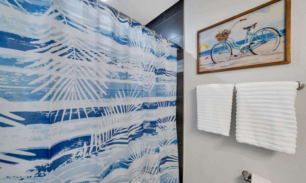 Photo of Bathroom in El Centro Beach