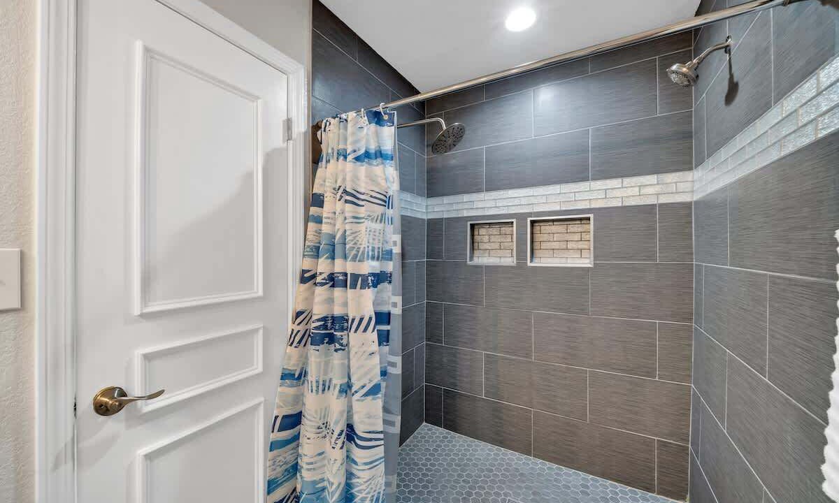 Photo of Bathroom in El Centro Beach