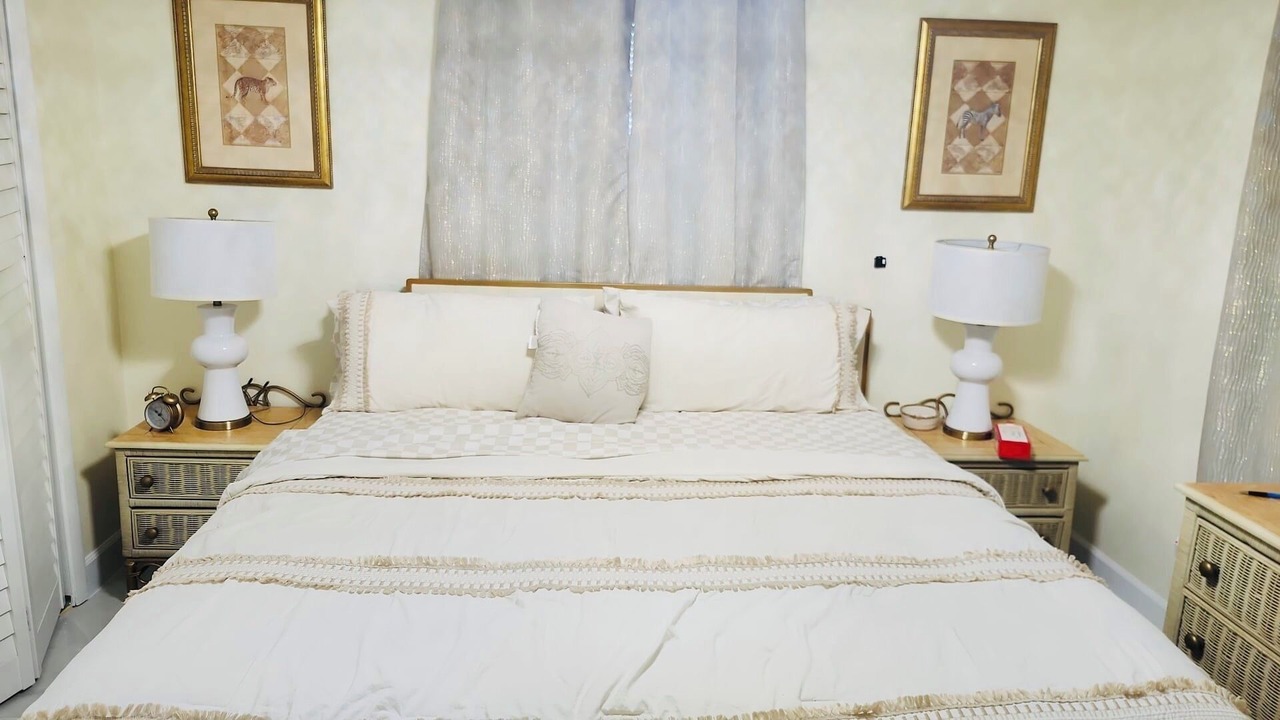 Photo of Bedroom in Lochmoor Waterway Estates