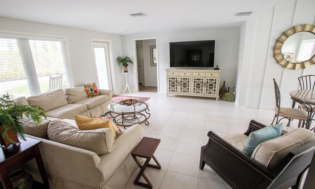 Photo of Livingroom in Longboat Key