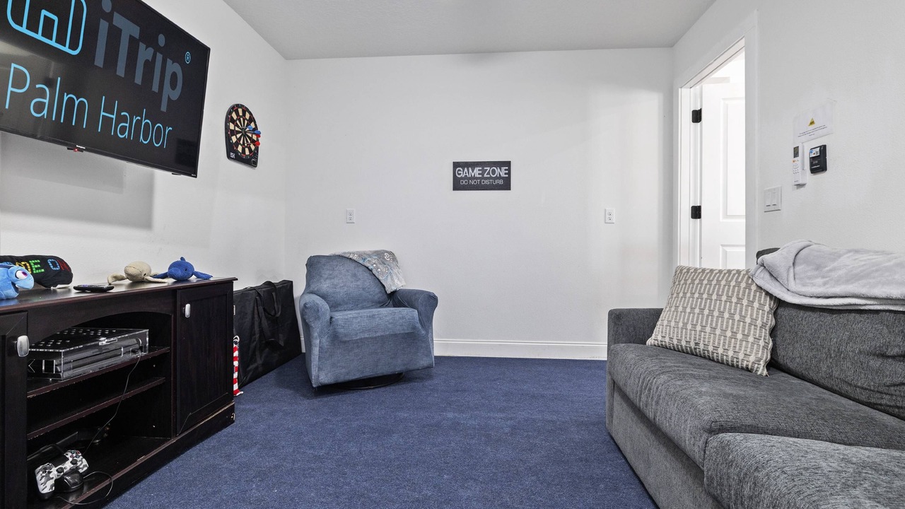 Photo of Bedroom in Brooksville