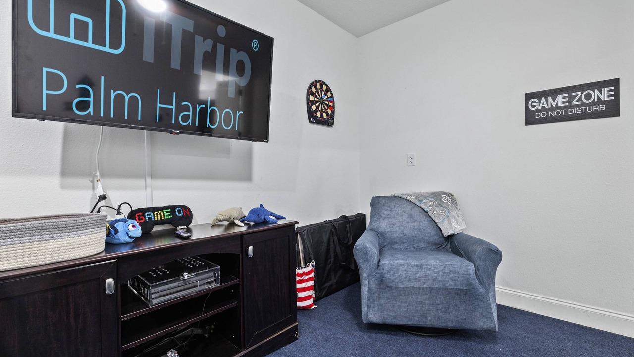 Photo of Bedroom in Brooksville