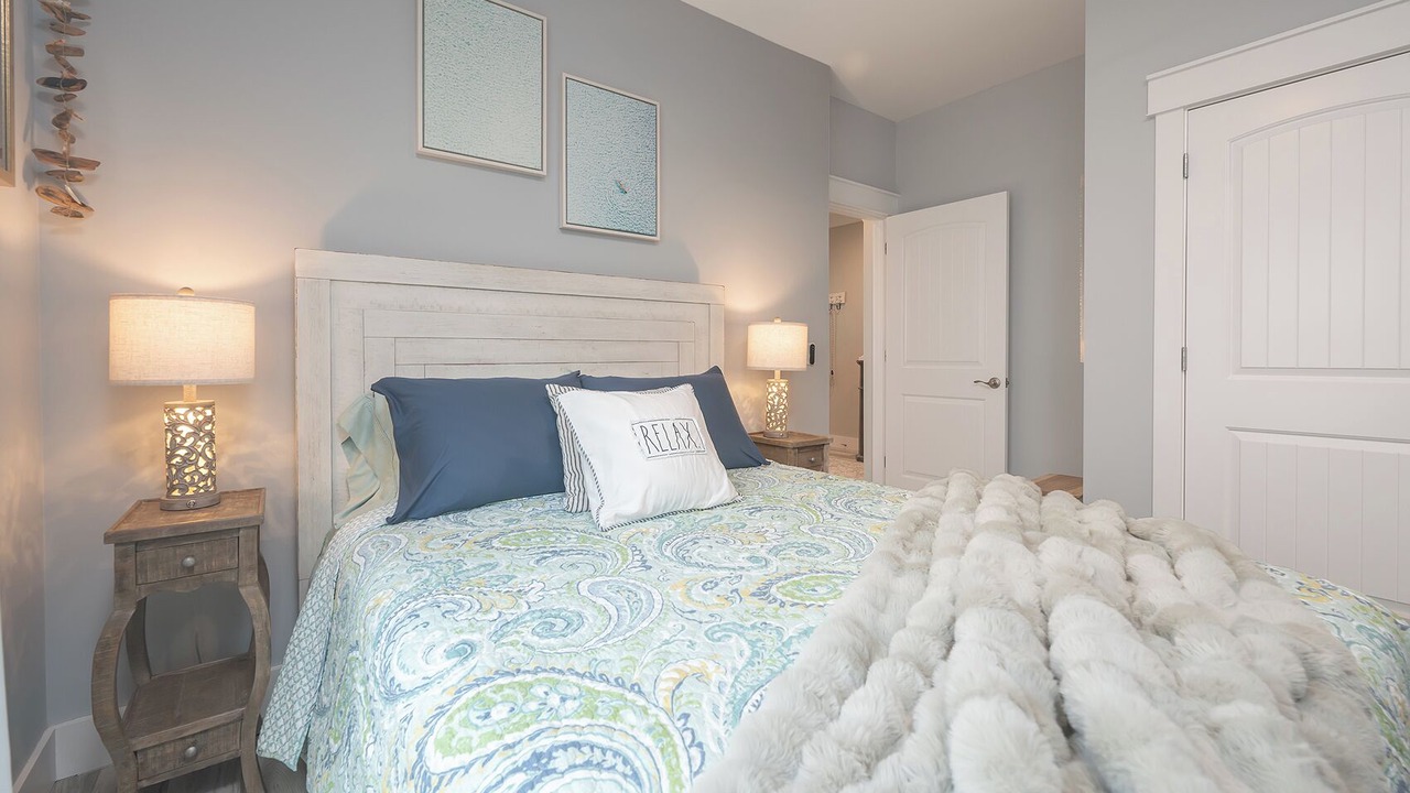 Photo of Bedroom in Riviera Beach