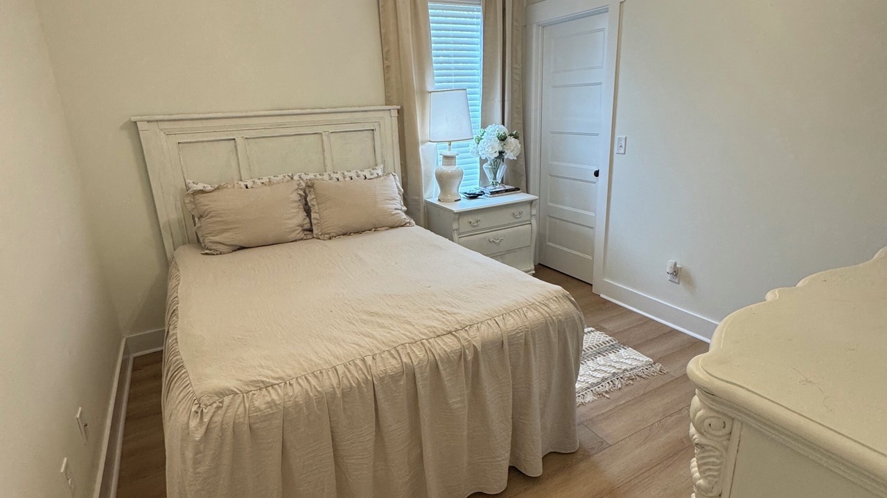 Photo of Bedroom in Hahira