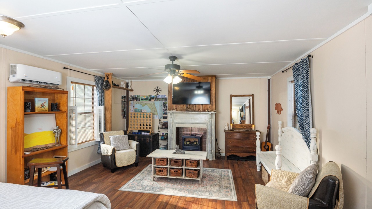 Photo of Bedroom in Marianna