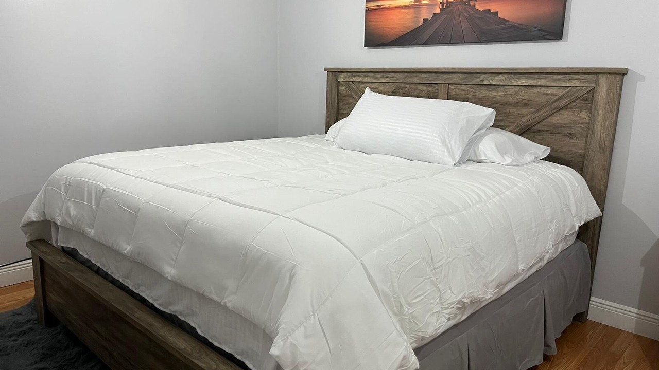 Photo of Bedroom in Survey Creek
