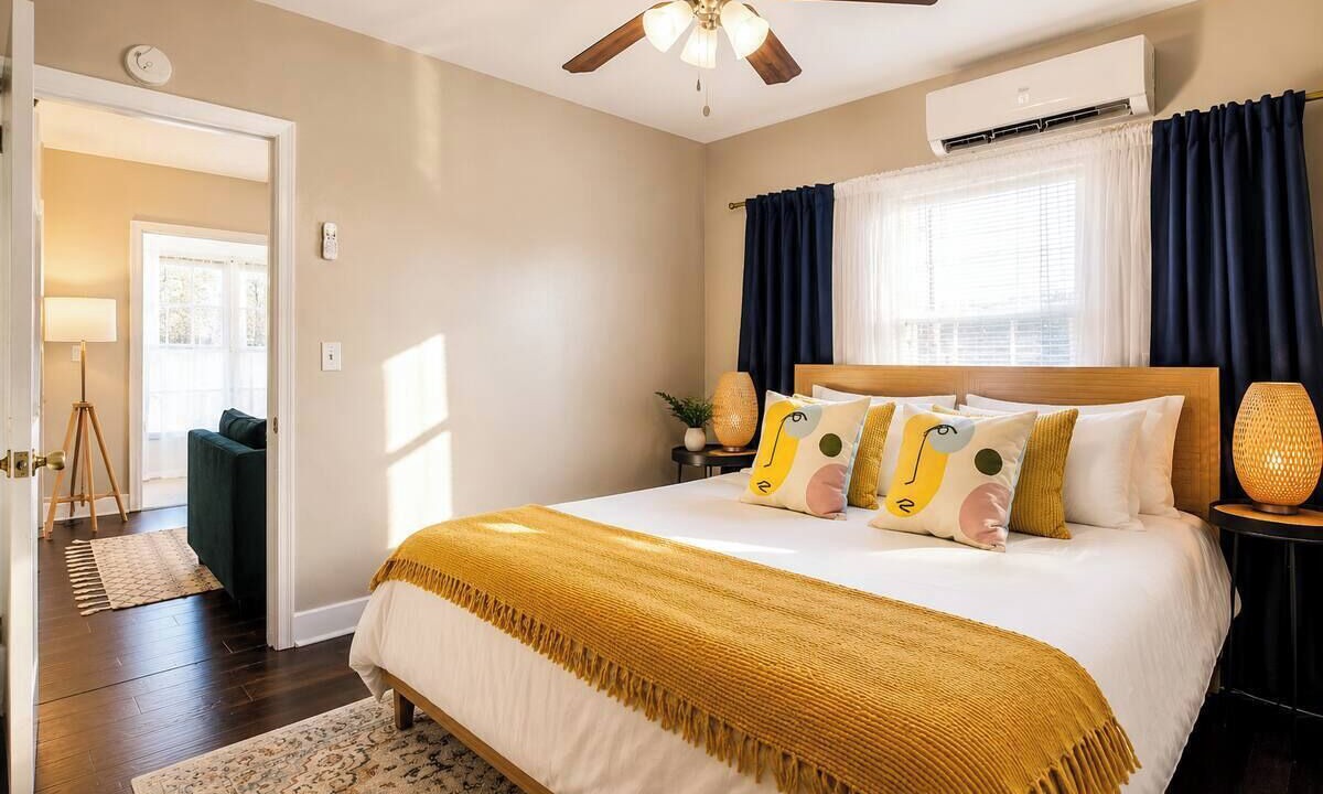 Photo of Bedroom in Historic Uptown