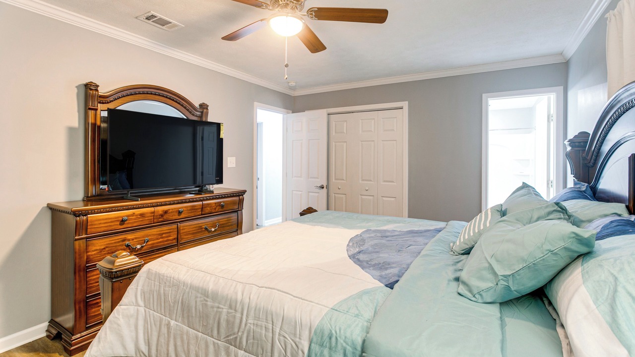 Photo of Bedroom in Waycross