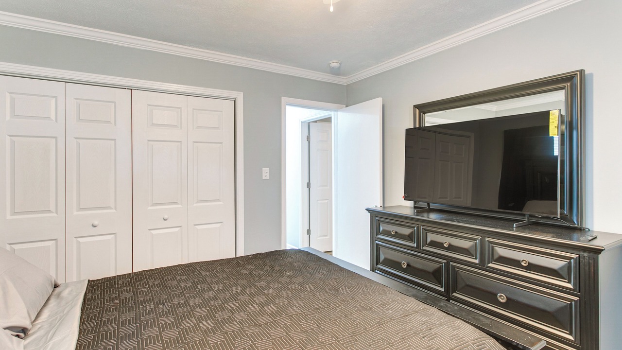 Photo of Bedroom in Waycross