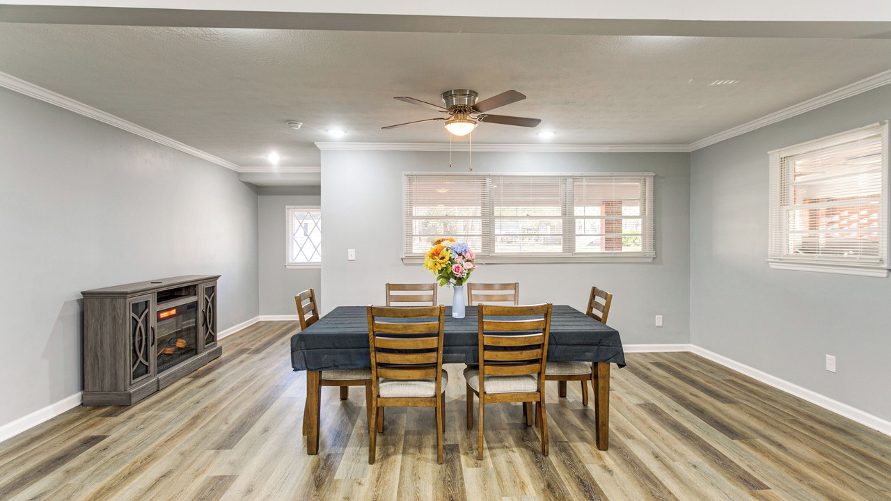 Photo of Livingroom in Waycross