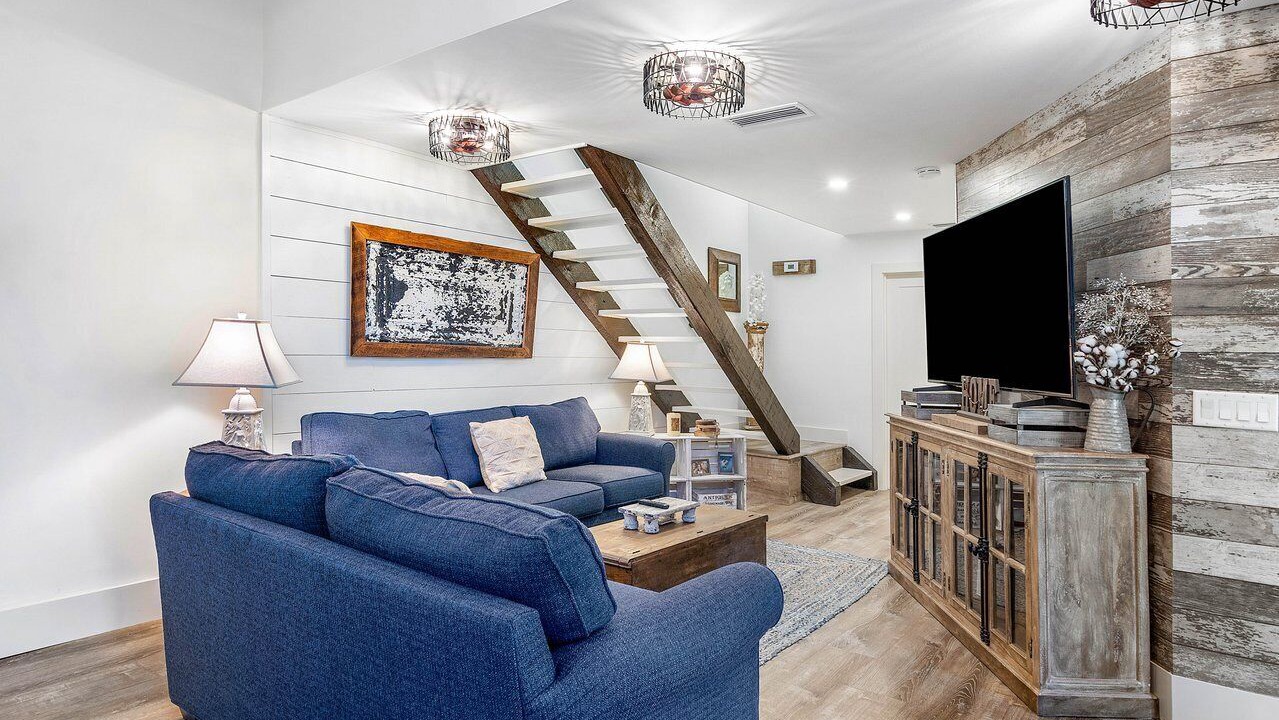 Photo of Livingroom in Xanadu