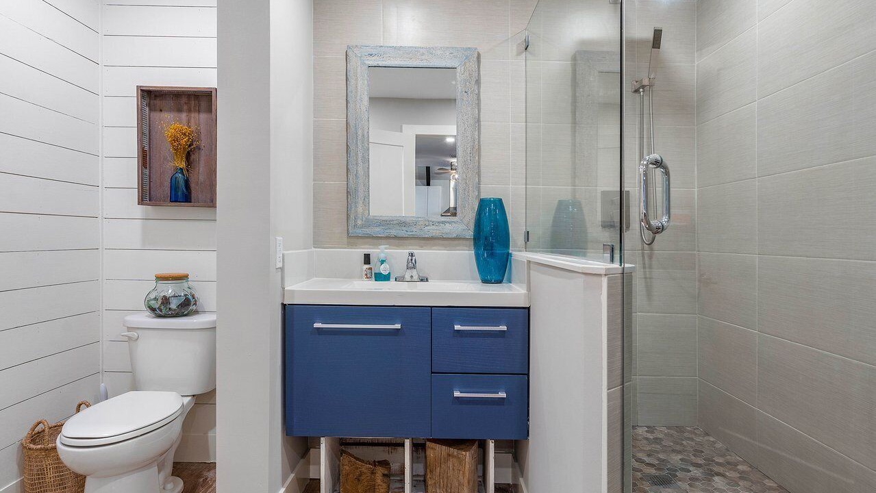 Photo of Bathroom in Xanadu