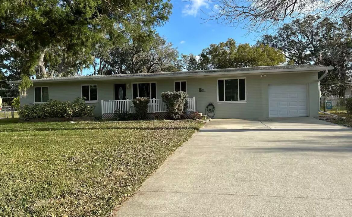 Photo of Outdoor in South Daytona