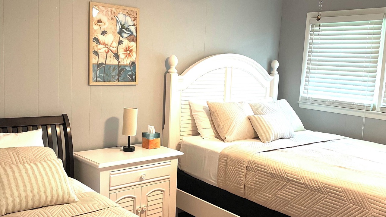 Photo of Bedroom in Lyons