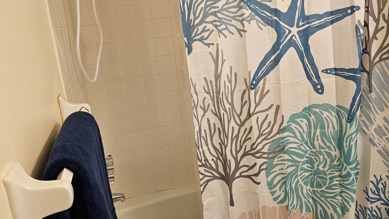 Photo of Bathroom in Dunnellon