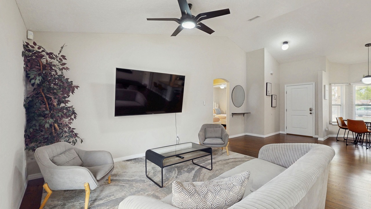 Photo of Livingroom in Indian Ridge