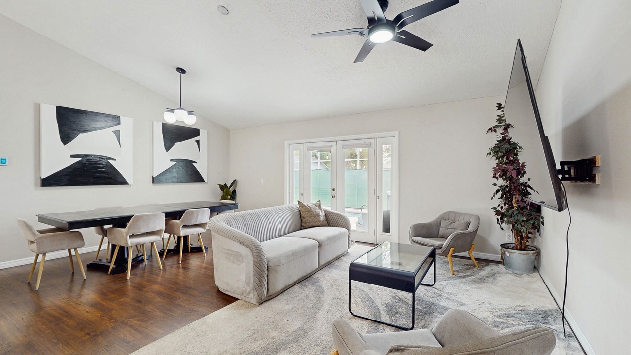 Photo of Livingroom in Indian Ridge