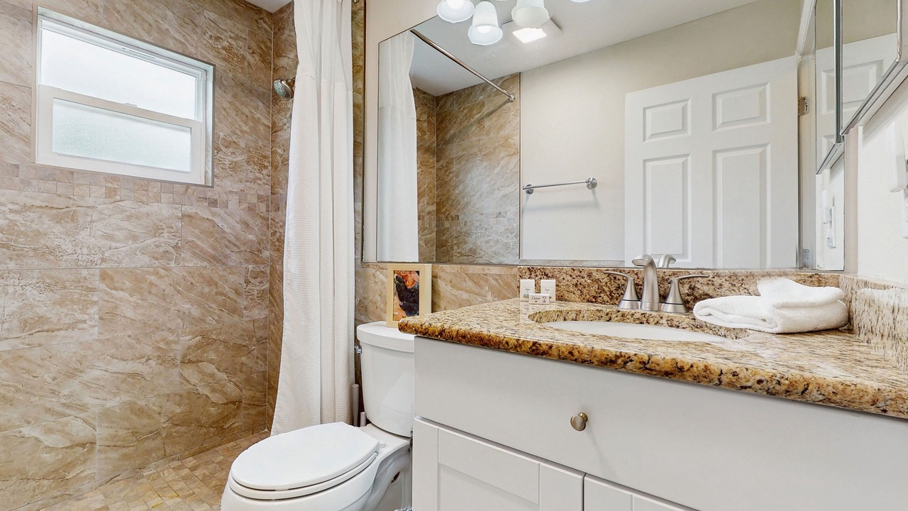 Photo of Bathroom in Indian Ridge