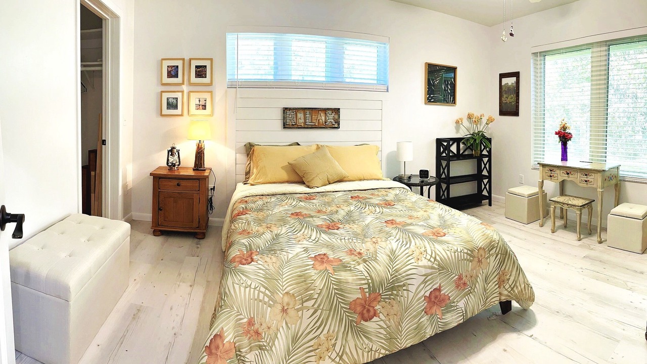 Photo of Bedroom in Melrose