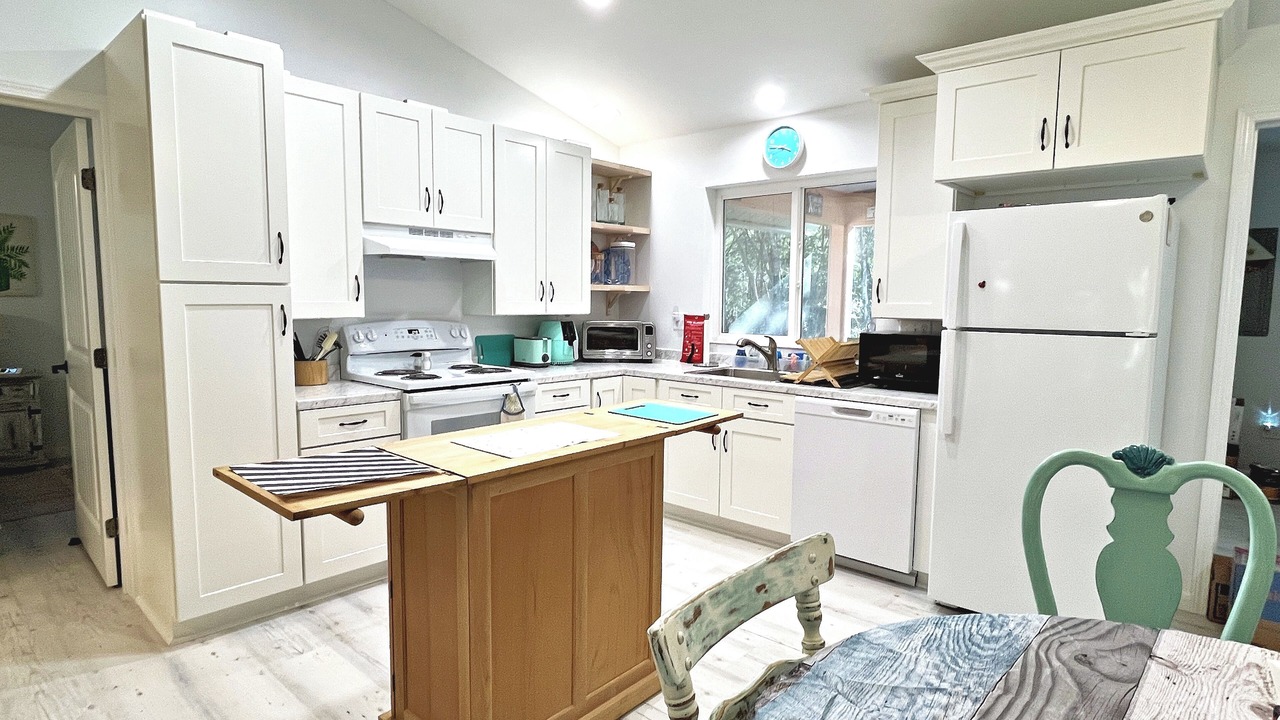Photo of Kitchen in Melrose