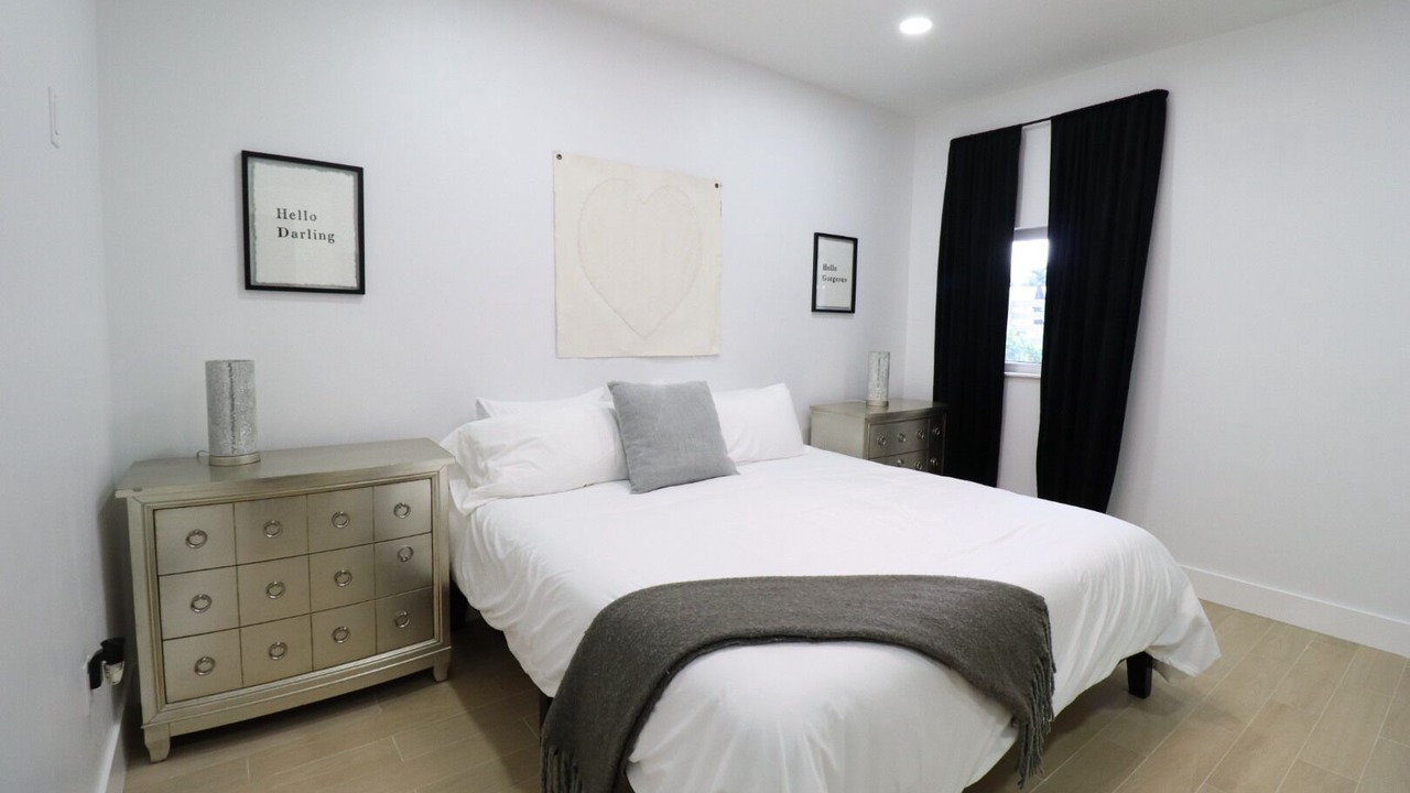 Photo of Bedroom in Davie