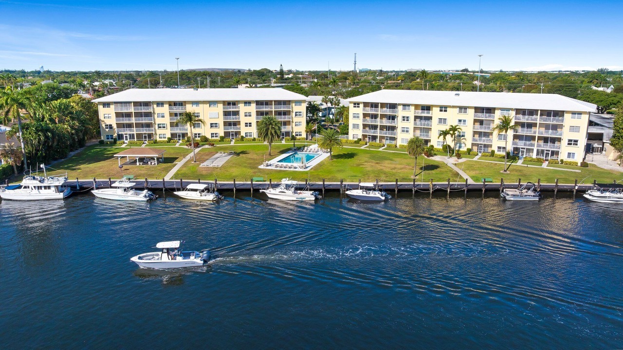 Photo of Outdoor in Deerfield Beach