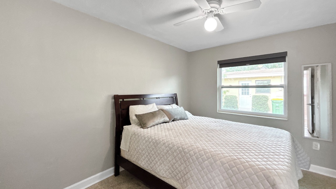 Photo of Bedroom in Arlington Park