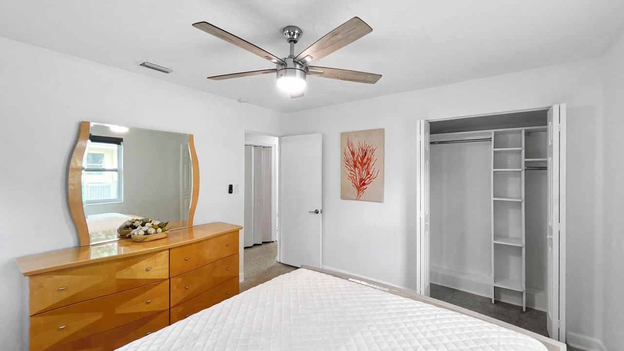 Photo of Bedroom in Arlington Park
