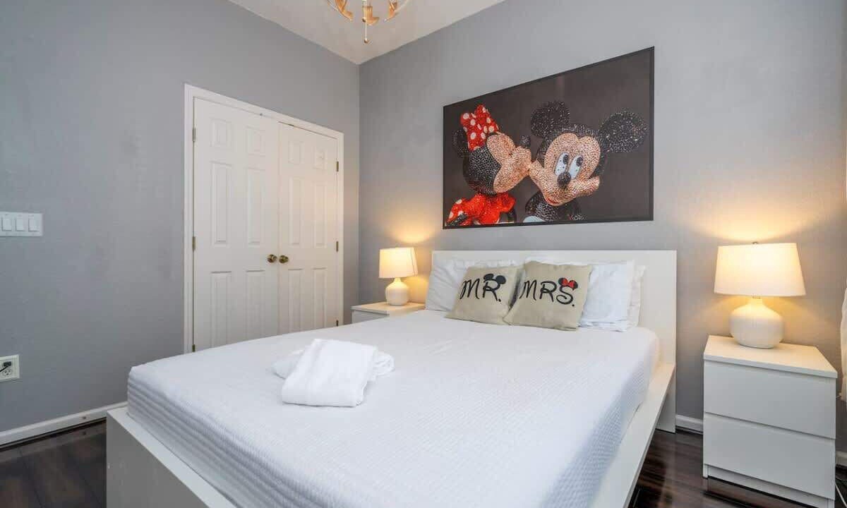 Photo of Bedroom in Trafalgar Village