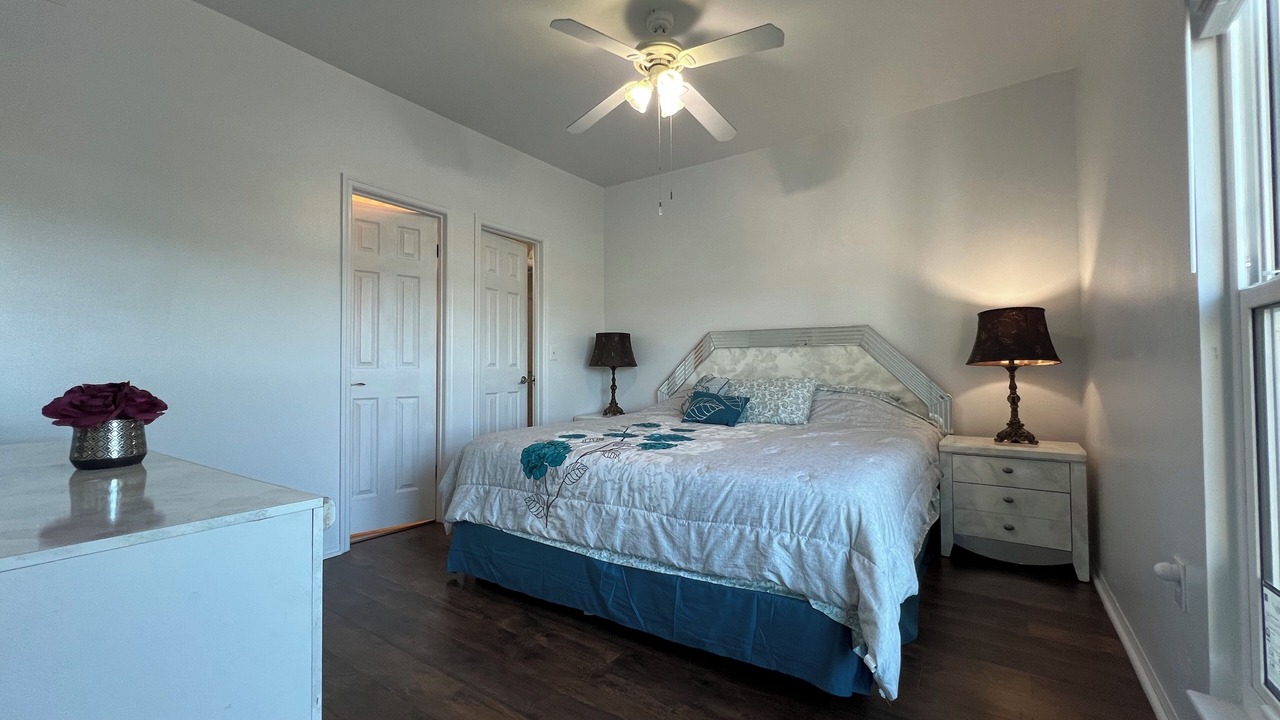 Photo of Bedroom in Carrollwood
