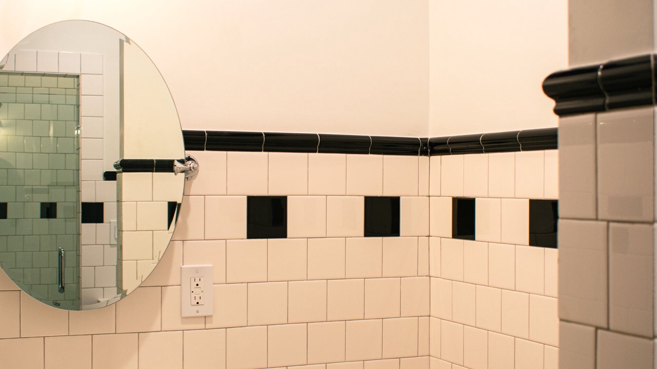 Photo of Bathroom in Historic Downtown Apalachicola