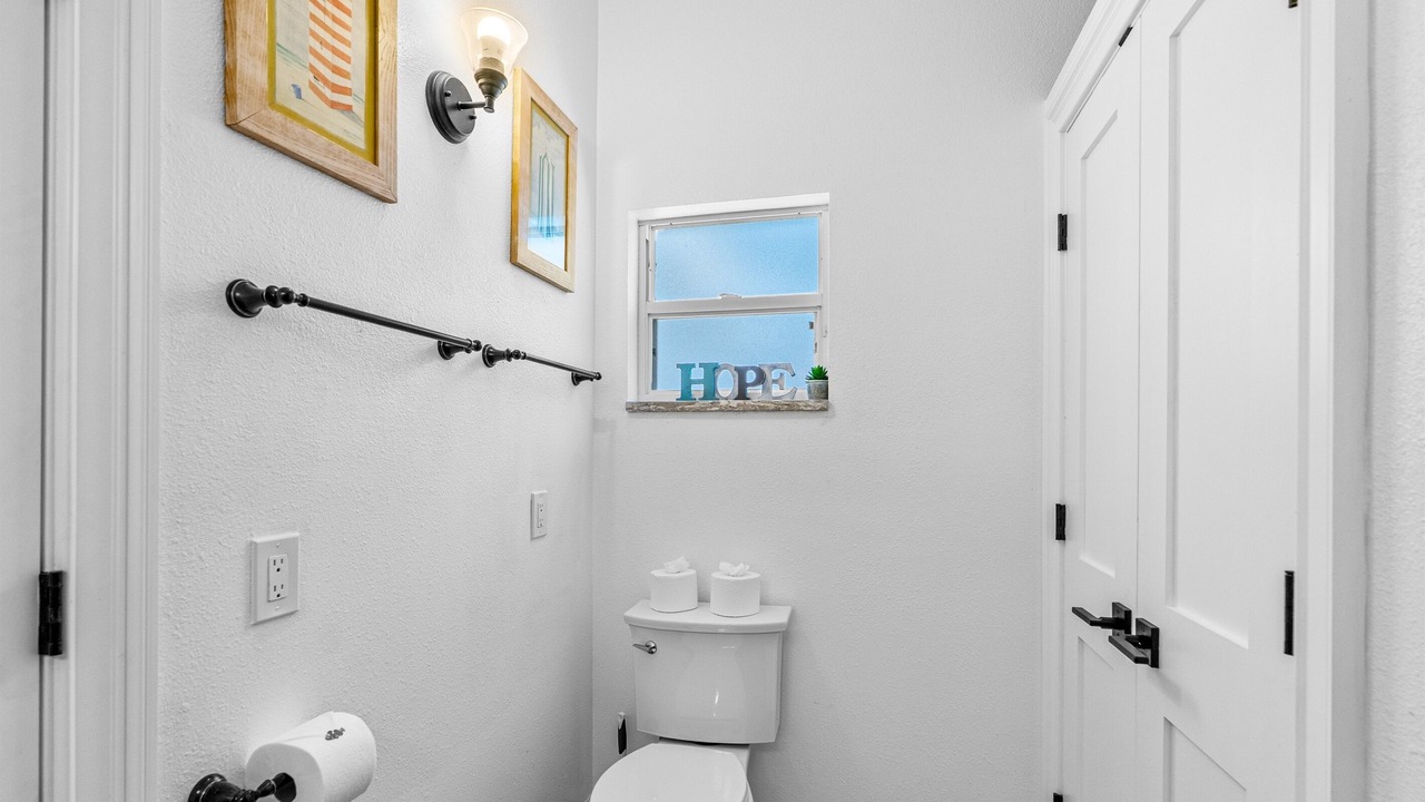 Photo of Bathroom in Horton Shores