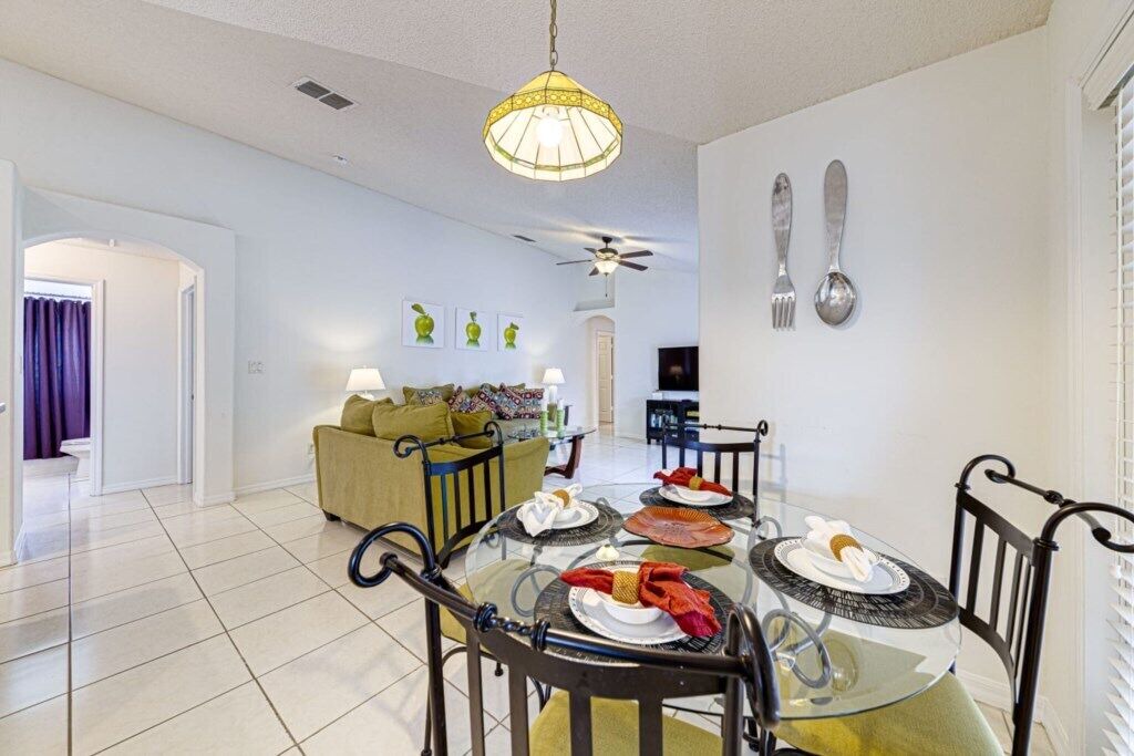 Photo of Bedroom in Orange Tree