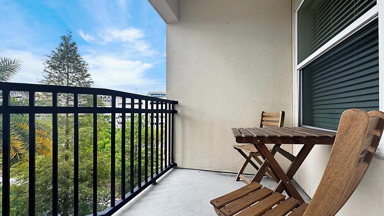 Photo of Outdoor in Carver City - Lincoln Gardens