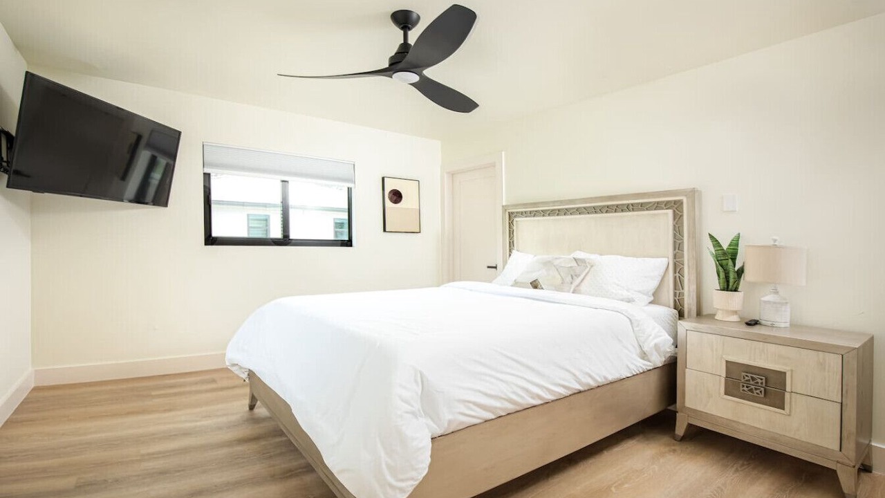 Photo of Bedroom in East Naples
