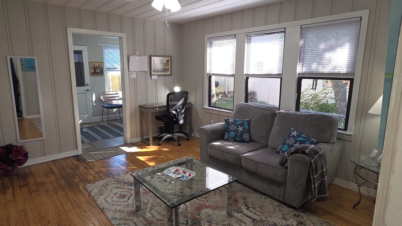 Photo of Livingroom in Lake Magdalene