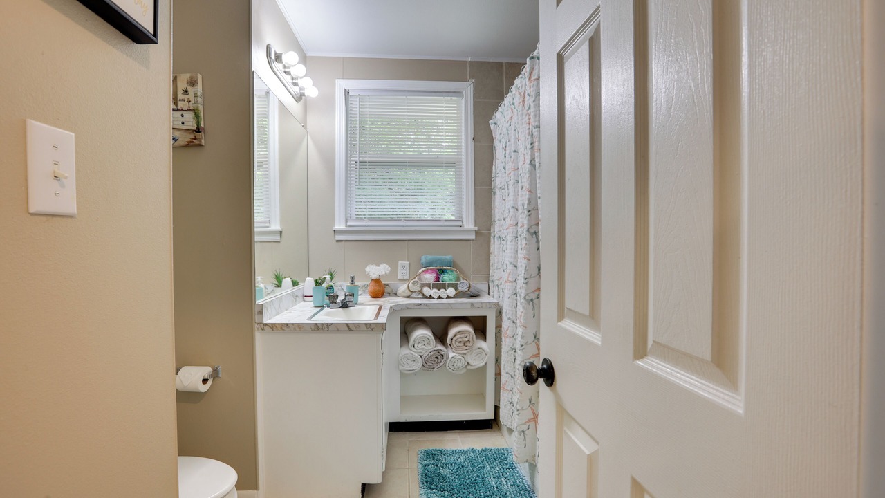 Photo of Bathroom in Hinesville