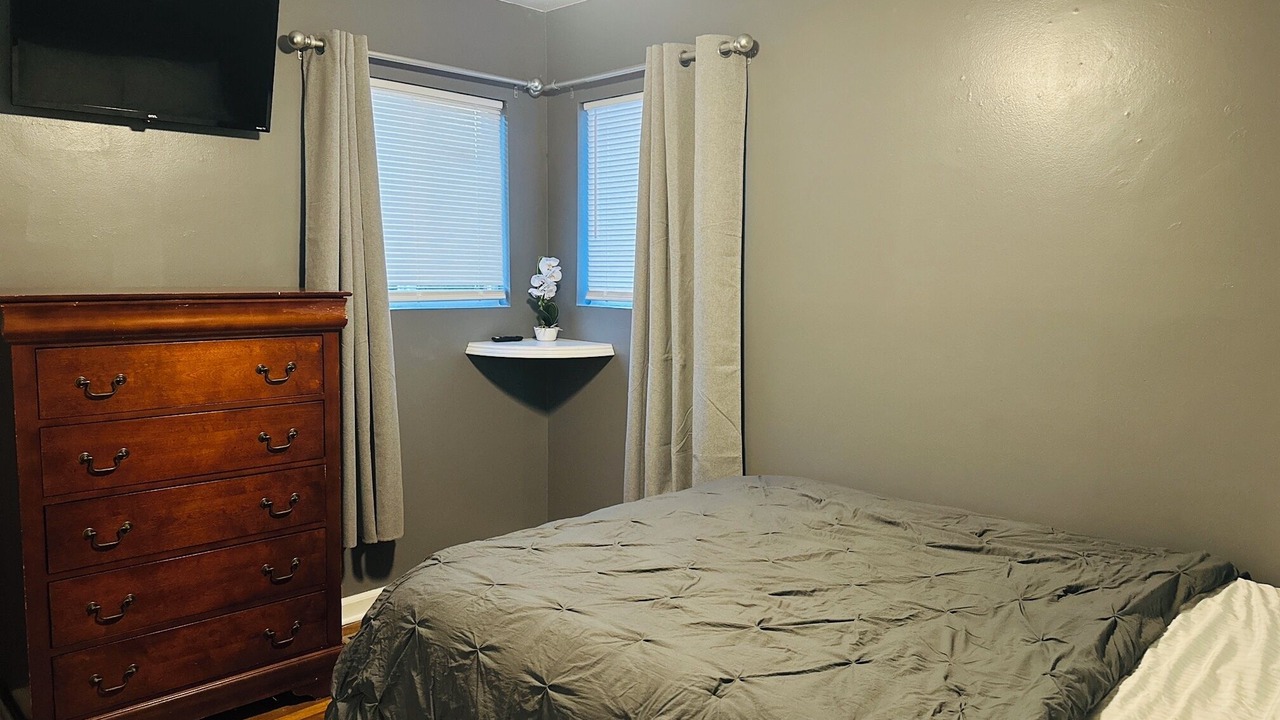 Photo of Bedroom in Warner Robins
