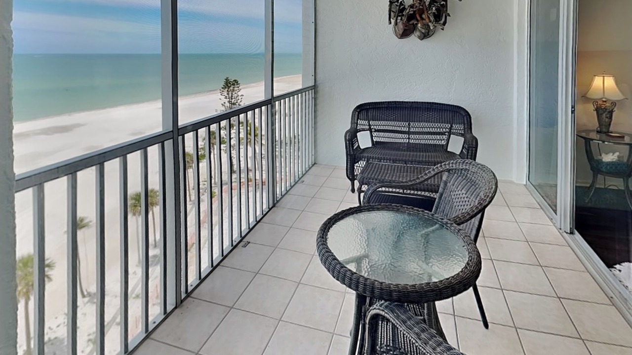 Photo of Patio Balcony in Mid Island