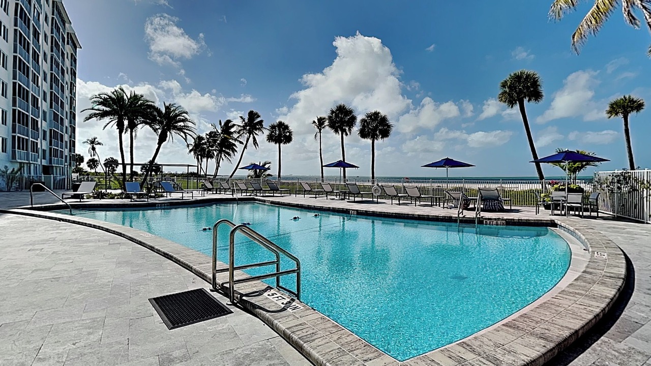 Photo of Outdoor in Mid Island