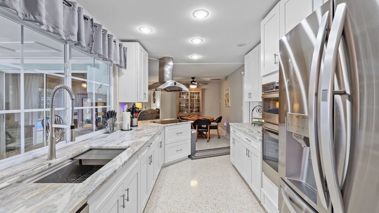 Photo of Kitchen in Caloosahatchee