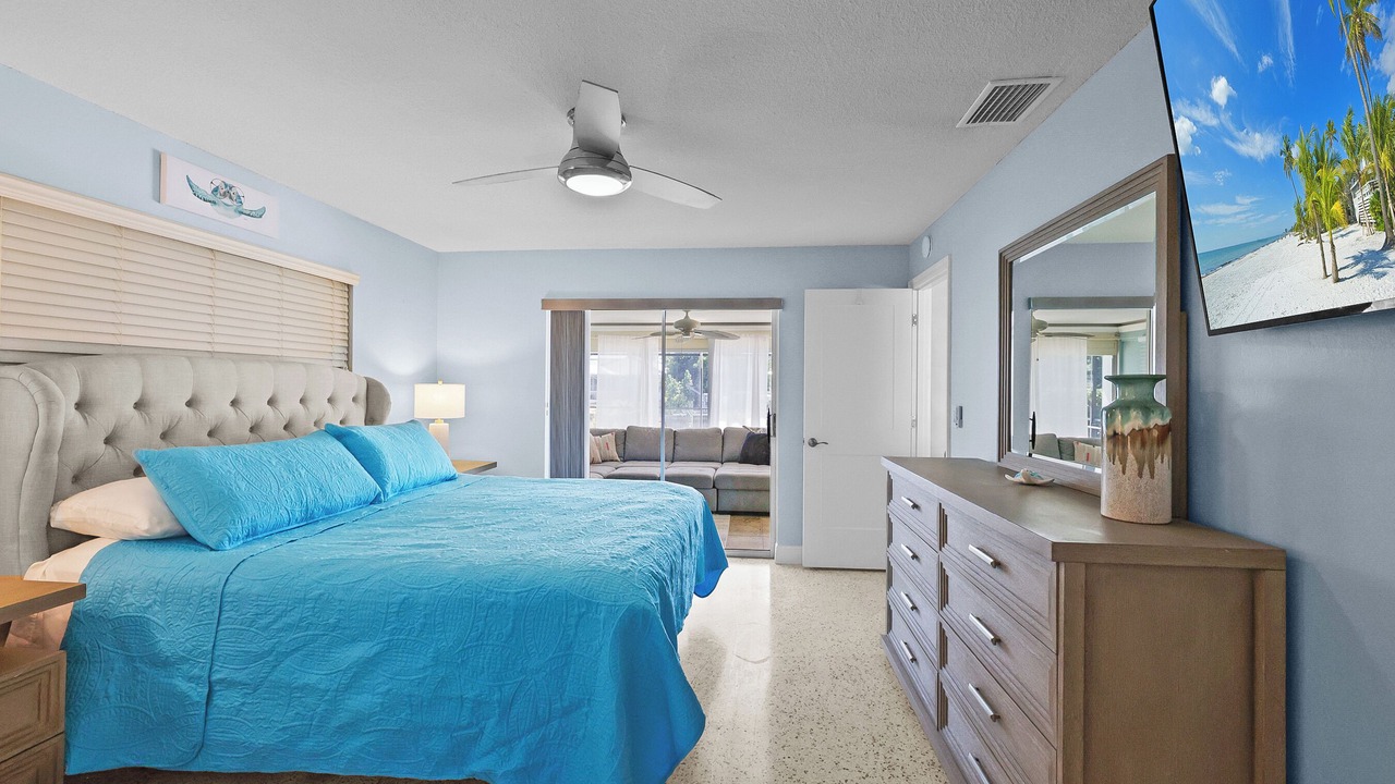Photo of Bedroom in Caloosahatchee