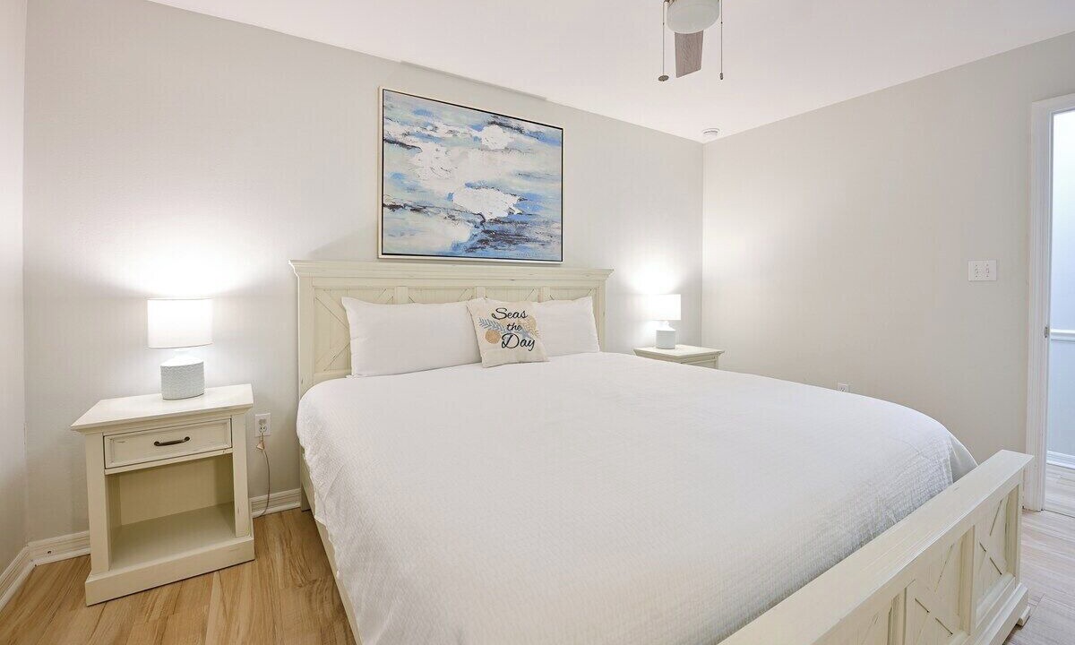 Photo of Bedroom in Seagrove Beach