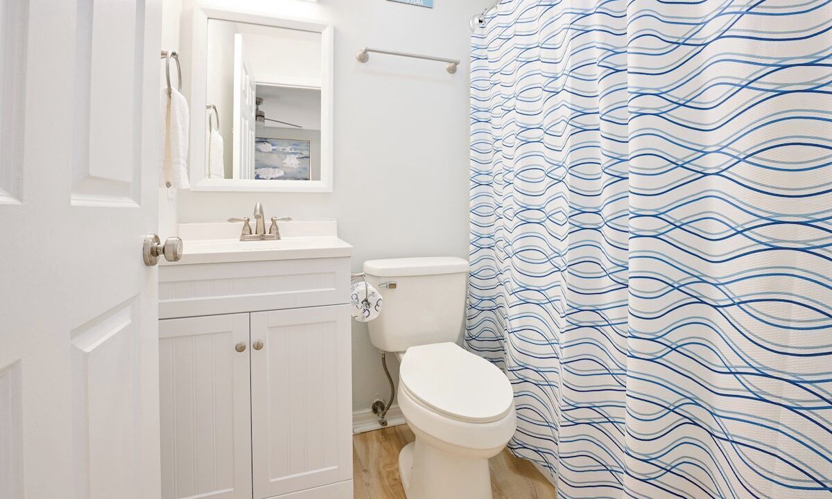 Photo of Bathroom in Seagrove Beach