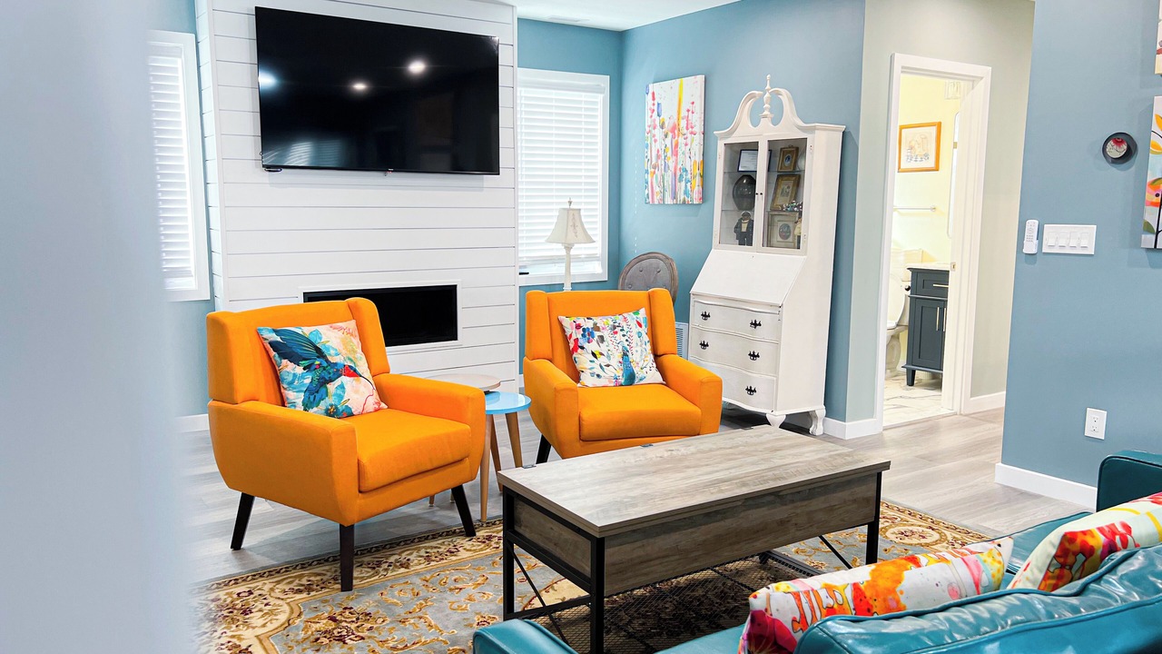 Photo of Livingroom in A-Zone